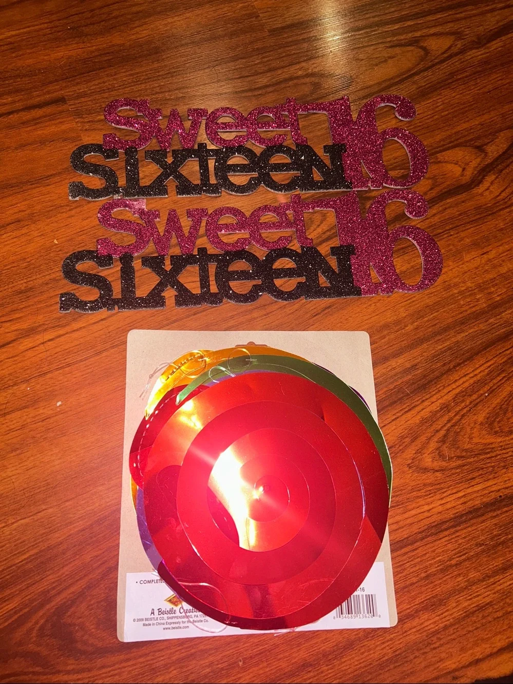 Sweet 16 Party Accessories Bundle of 2